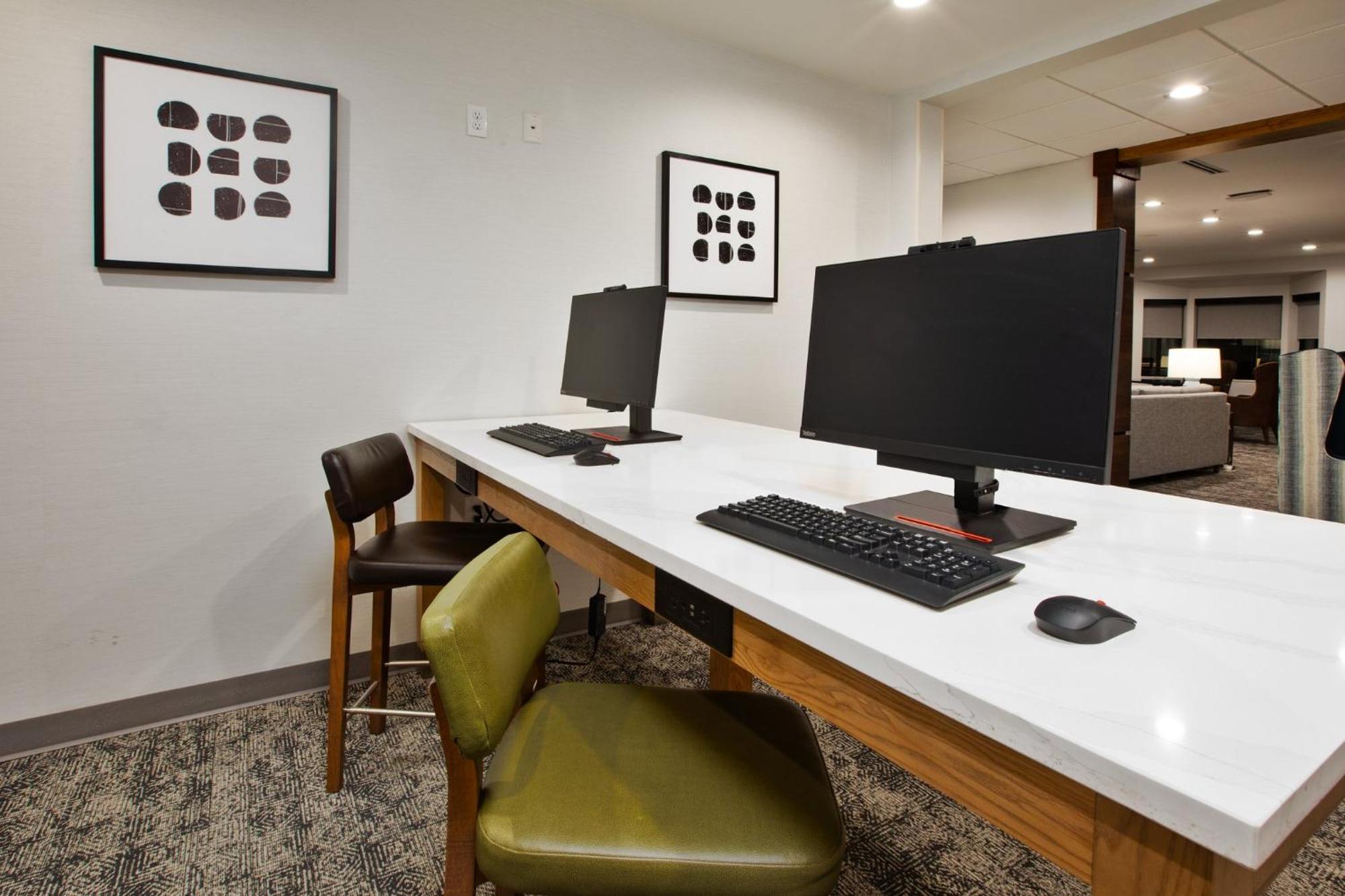 Staybridge Suites - Ames By Ihg المظهر الخارجي الصورة